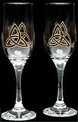 Pair of Champagne Flutes in Celtic Trinity Knot design